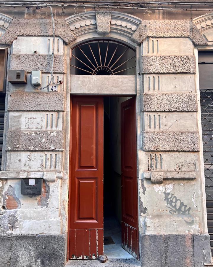 Grottebianche - Sicilian Apartment 卡塔尼亚 外观 照片