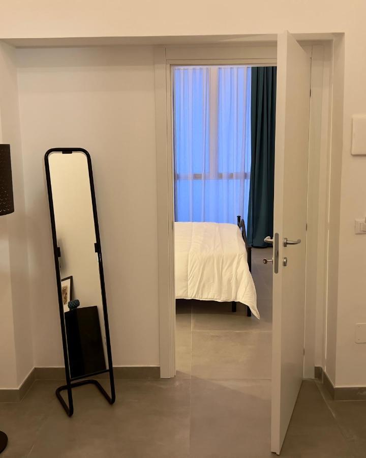 Grottebianche - Sicilian Apartment 卡塔尼亚 外观 照片